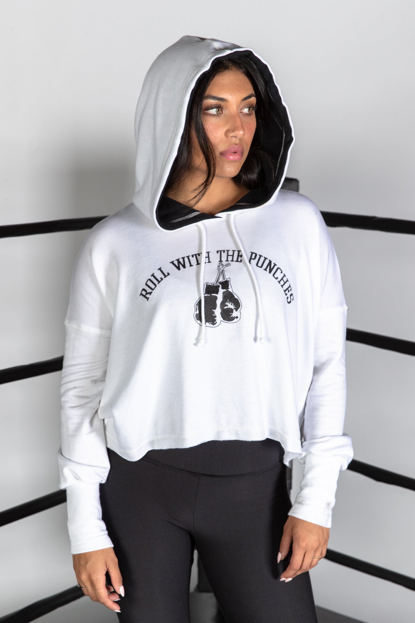 ROLL W/ THE PUNCHES SWEATSHIRT - WHITE/BLACK